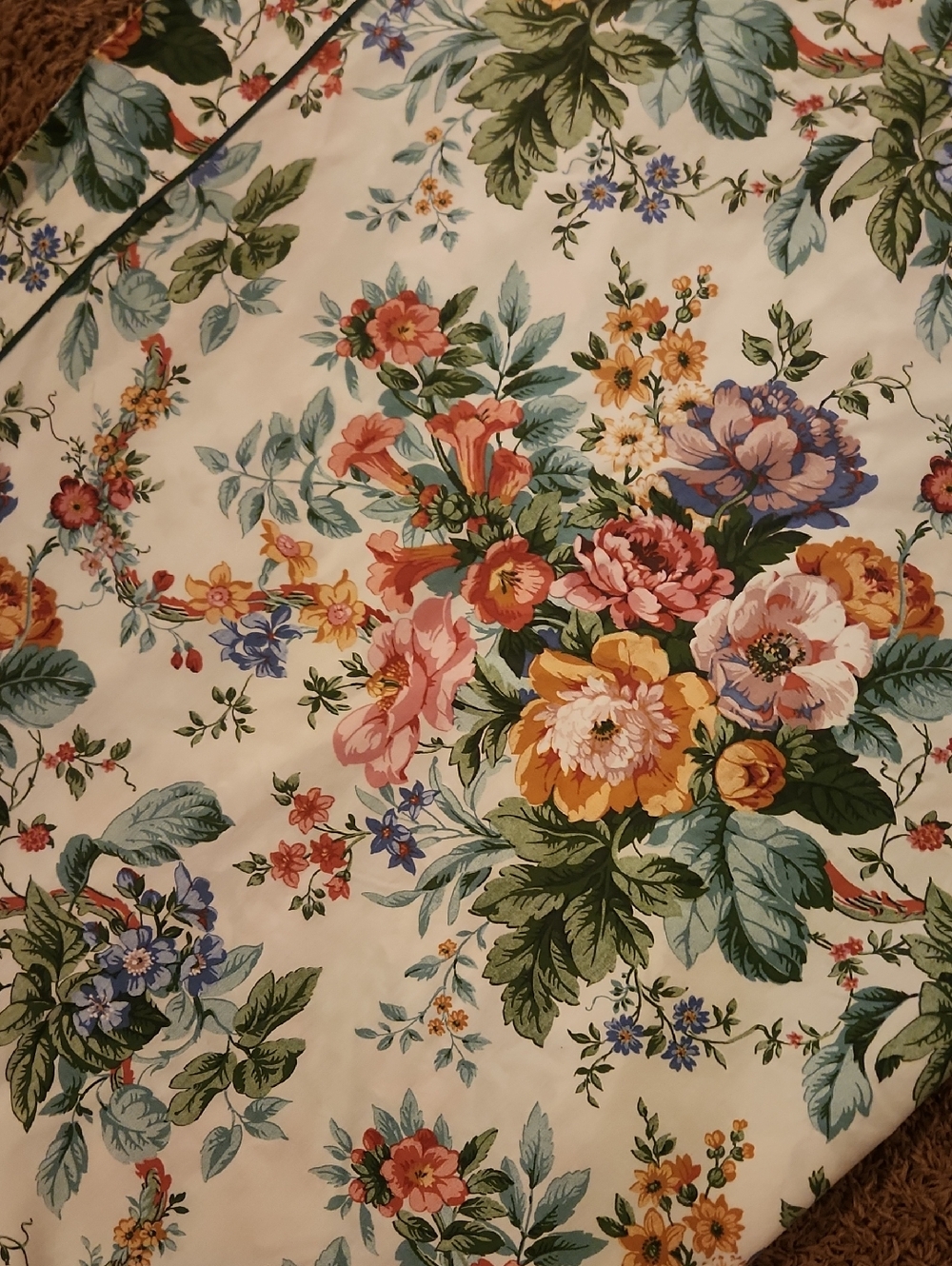 Vtg Full/Double Size Cabbage Rose Design Flat Sheet, EUC